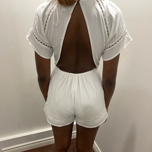 White romper - Picture 2 of 2